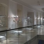 wernisaż szklanych, ręcznie zdobionych ozdób w trebiszowie