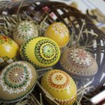 wystawa pisanek ze zbiorów muzeum trebiszowa