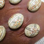 wystawa pisanek ze zbiorów muzeum trebiszowa