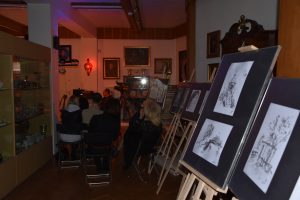 wieczór słowno-muzyczny i promocja książki „bieszczady na gitarę i cztery pory roku”. 1 marzec 2019 r.