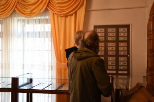 wystawa jasielskich numizmatyków