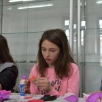 warsztaty wykonywania kwiatów z bibuły i krepiny