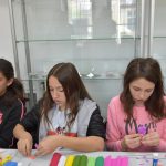 warsztaty wykonywania kwiatów z bibuły i krepiny