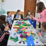 warsztaty wykonywania kwiatów z bibuły i krepiny