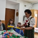 warsztaty wykonywania kwiatów z bibuły i krepiny