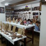 warsztaty rzeźbiarstwa w ramach "spotkań z etnografią"