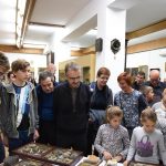 fotorelacja z wydarzenia opowieści zza widnokręgu  - spotkania z turystyką, pt.  „skamieniałości ślady życia utrwalone w skałach”.