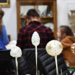 warsztaty dekorowania bombek choinkowych