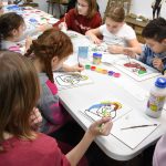 „malowanie na szkle”.