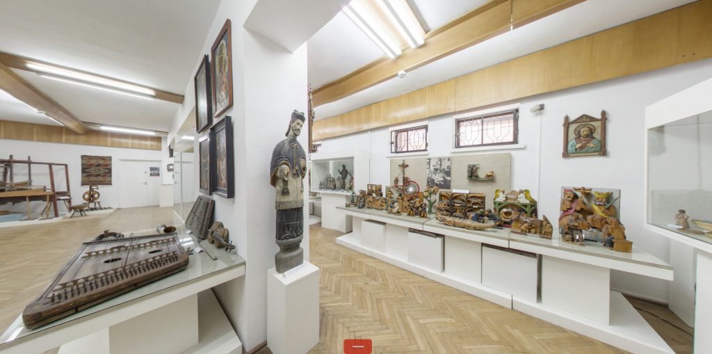 zwiedzaj muzeum bez wychodzenia z domu!