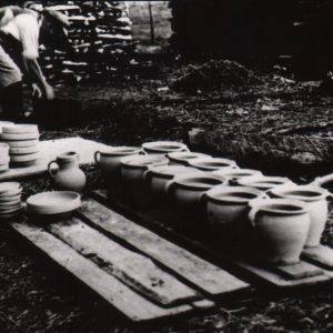 105 A.F. Etnografia, Wyrób ceramiki, Kołaczyce 1935 r.