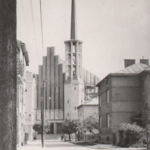 153 AF Jasło Nowy kościół OO  Franciszkanów, lata 60-te XX w.