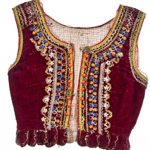 1827 Etnografia - Gorset ludowy, pochodzi z rodziny Glazerów, pierwotnie z Odrzykonia, sprzed 1900 roku, wys. 44,5 cm, szer. 42,5 cm