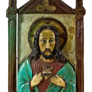 932 Etnografia - Serce Jezusa, płaskorzeźba, Błażkowa, 1948 r., wys. 54 cm, szer. 34,4 cm, gr. 3 cm