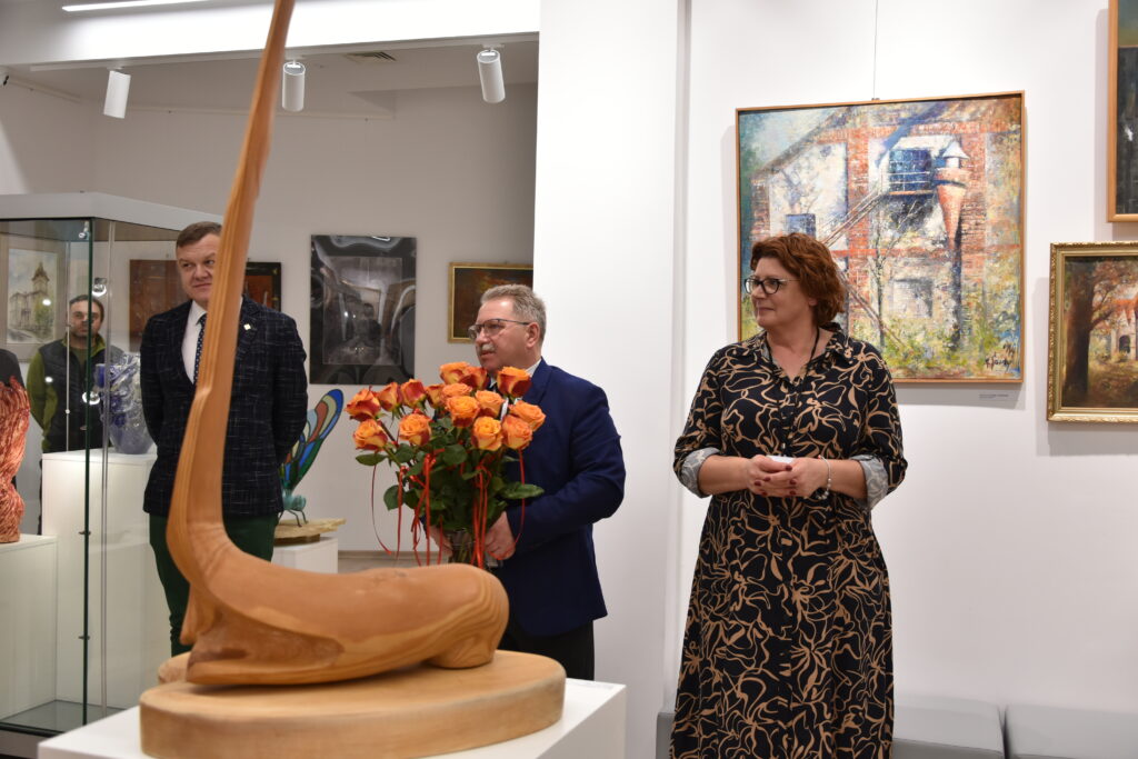 wernisaże grudniowych wystaw