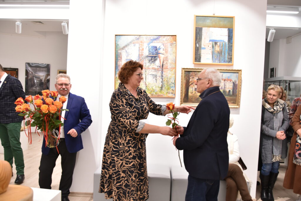 wernisaże grudniowych wystaw