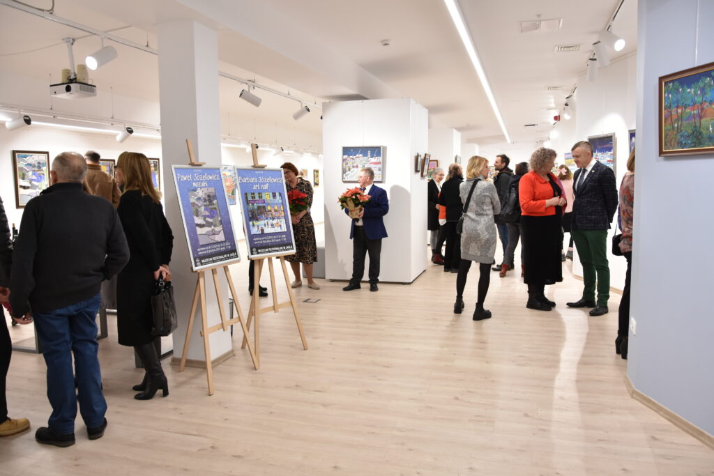 wernisaże grudniowych wystaw