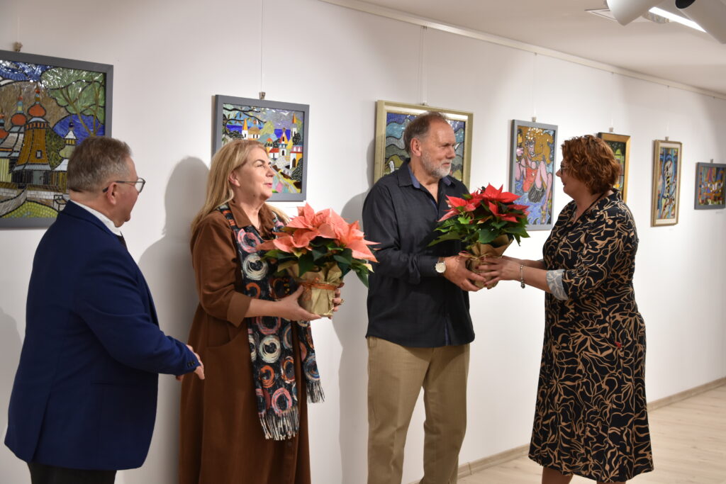 wernisaże grudniowych wystaw