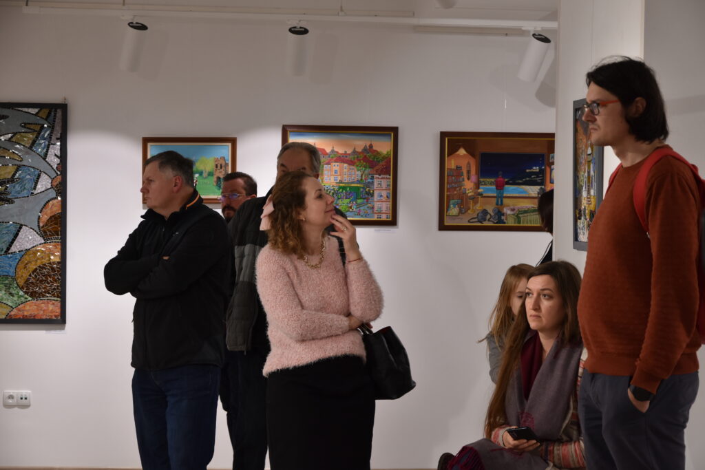 wernisaże grudniowych wystaw