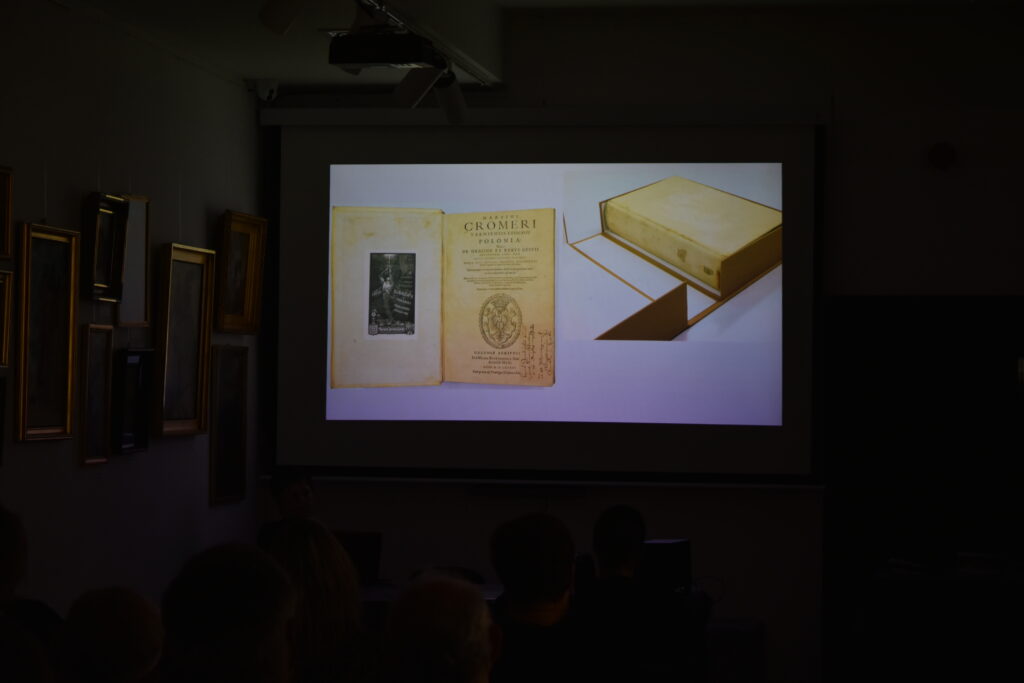 z gabinetu kolekcjonera, wernisaż starodruków po konserwacji