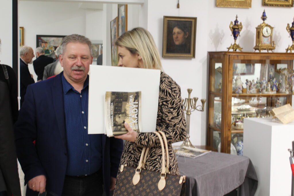 z gabinetu kolekcjonera, wernisaż starodruków po konserwacji