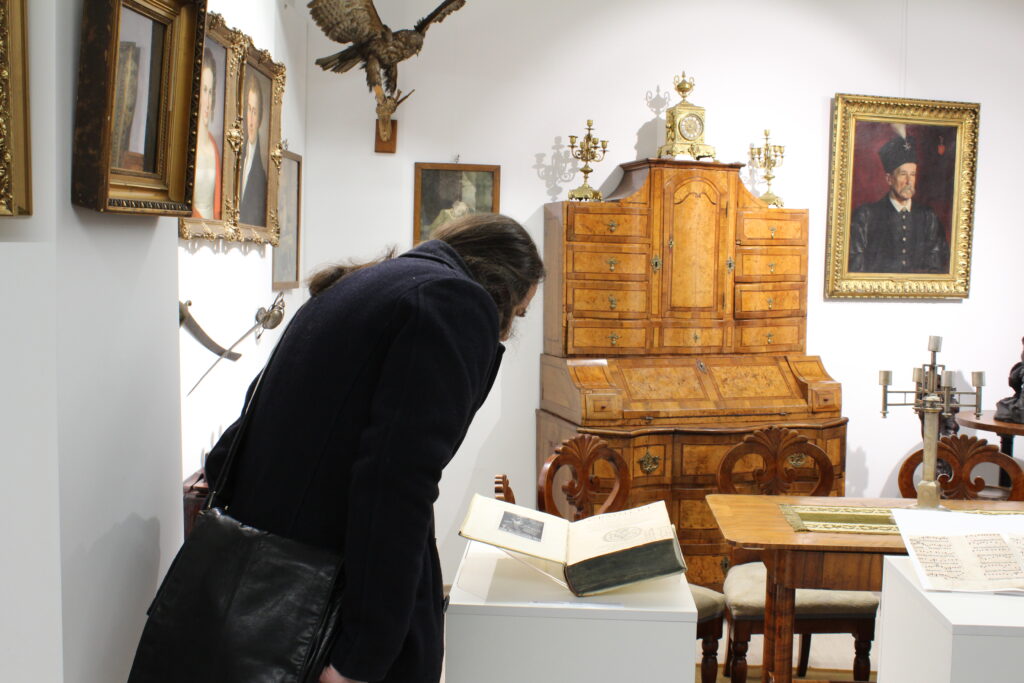 z gabinetu kolekcjonera, wernisaż starodruków po konserwacji