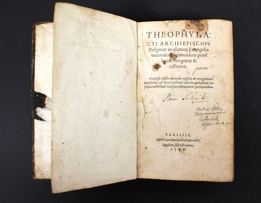 kolejna konserwacja starodruków