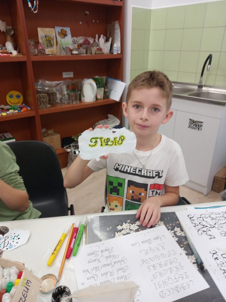 warsztaty papieru i kaligrafi