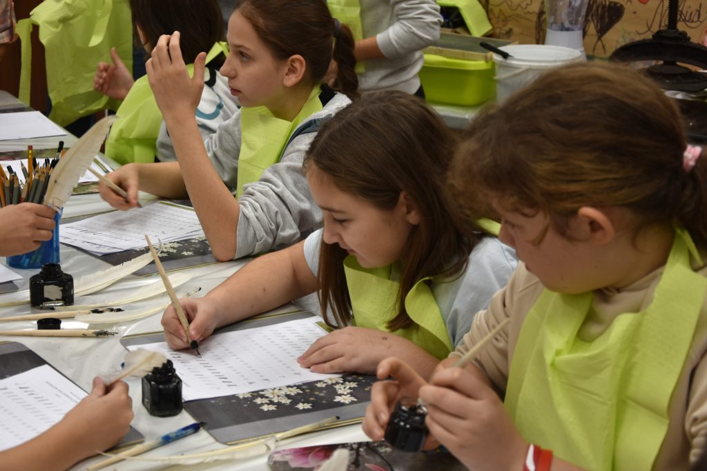 warsztaty papieru i kaligrafi