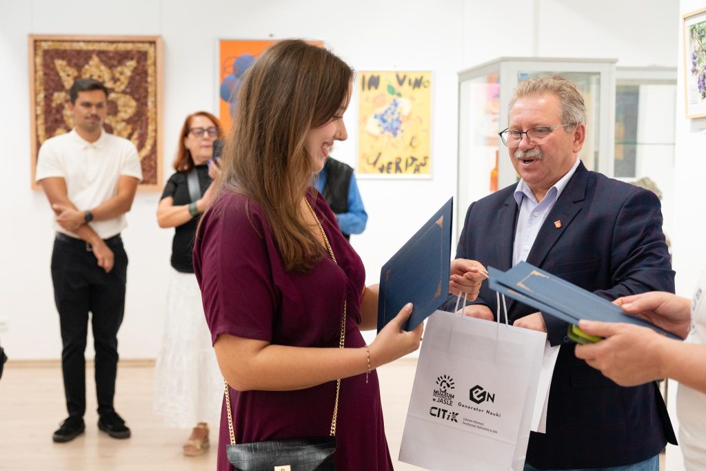 rozstrzygnięcie konkursu „in vino veritas”