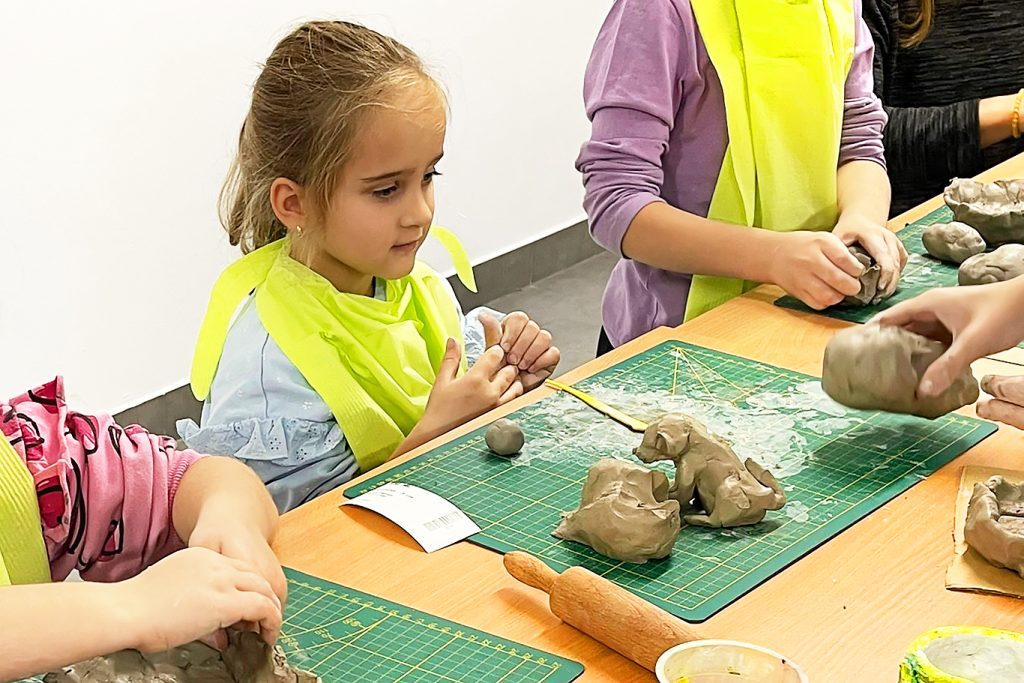 warsztaty indywidualne z gliny już za nami – ale było lepienie!