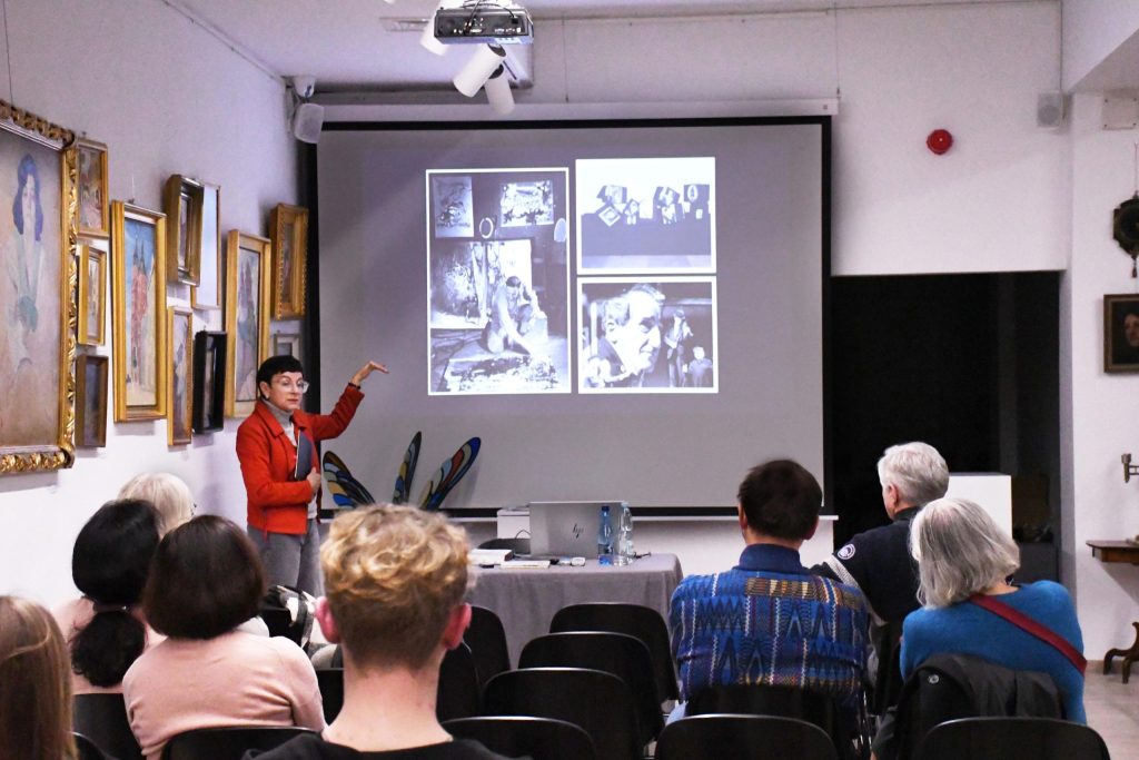 cricot 2 – teatr plastyków w nowej odsłonie. powojenne przygody awangardy