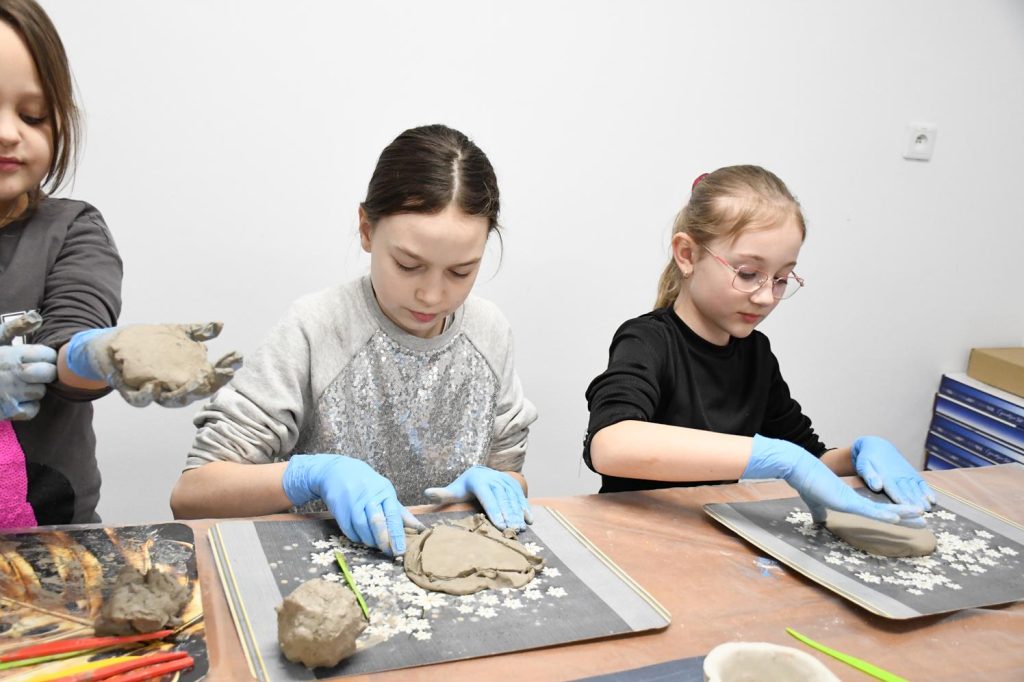 glina w praktyce – podstawki uŻytkowe (cykl warsztatÓw)